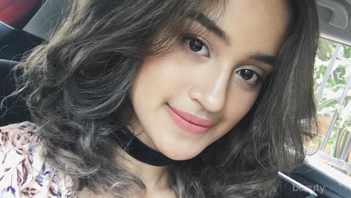 Cegah Minyak di Kulit Seharian, Translucent Powder Make Over Silky Smooth Ini Jadi Andalan