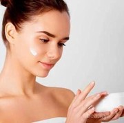 [FORUM] Guys rekomendasiin sunscreen/sunblock yang cocok untuk muka berjerawat, sensitive dan berminyak dong