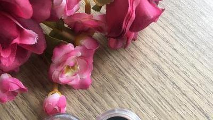 [FORUM] Siapa yang Dapat Giveaway Beautynesia CosX Foundation, Mau reviewnya dong