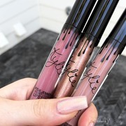 Mengintip Koleksi Baru The Sorta Sweet Palette dan Lip Trio dari Kylie Cosmetics