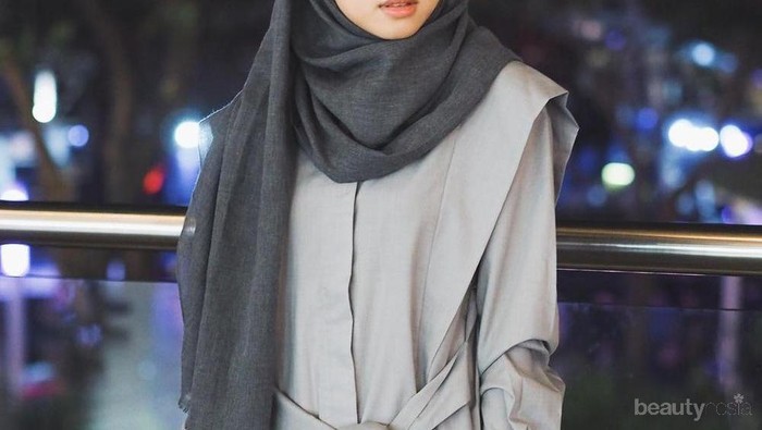 Tutorial Hijab Daily Look untuk Hijabers Berwajah Bulat Supaya Terlihat Lebih Tirus