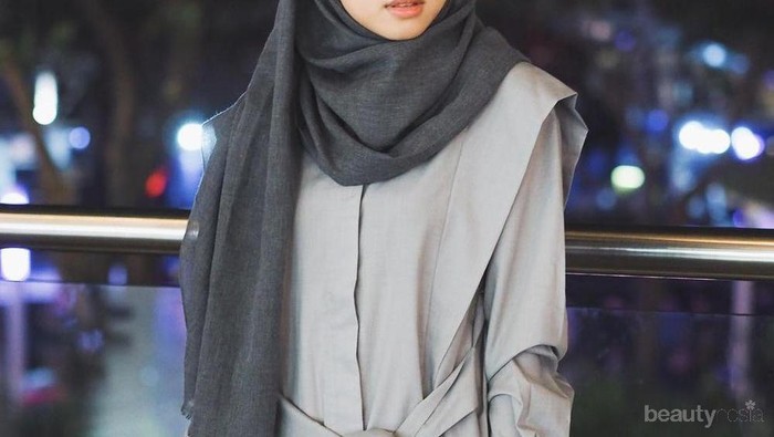Tutorial Hijab Daily Look untuk Hijabers Berwajah Bulat Supaya Terlihat Lebih Tirus Tutorial Hijab Daily Look untuk Hijabers Berwajah Bulat Supaya Terlihat Lebih Tirus