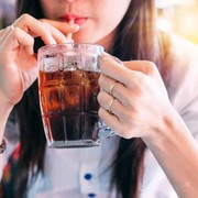 [FORUM] Minum soda saat menstruasi itu bahaya gak yaa?