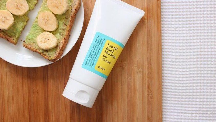 COSRX Good Morning Gel Cleanser, Solusi untuk Kulit dengan Pori-pori Besar!