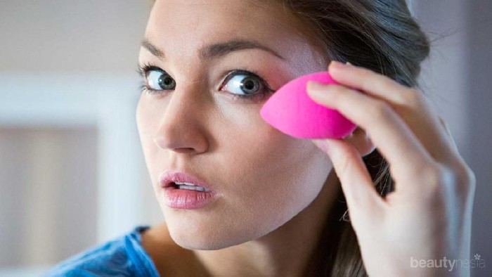 [FORUM] Kamu kalau menggunakan beauty blender, diusapkan atau di tap tap ke wajah?
