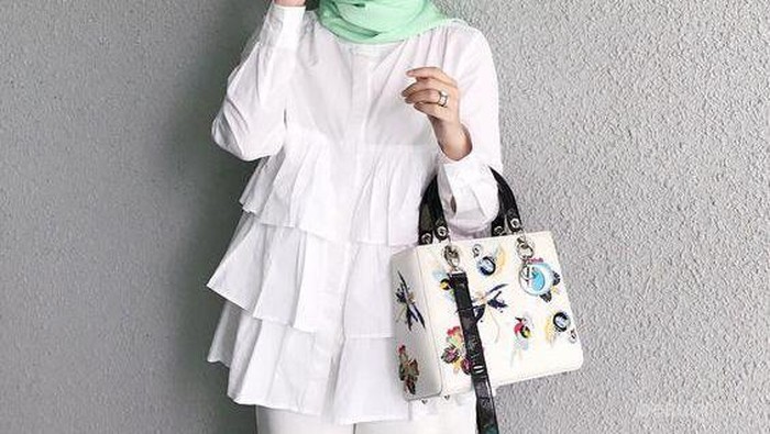 Wow, Ini Dia Kreasi Hijab Warna Hijab Mint yang Fresh dan Cantik!