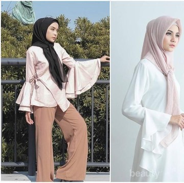Inspirasi Mix and Match Ruffle Blouse Hijab yang Tengah Populer di 2017 Ini!