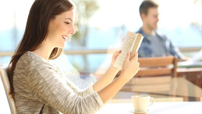Wajib Baca! 4 Novel Romantis ini Jadi Super Best Seller di Tahun 2017