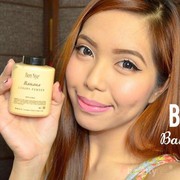 Ben Nye Banana Luxury Powder, Bedak Tabur Ajaib yang Perlu Ada di Makeup Pouch Kamu!