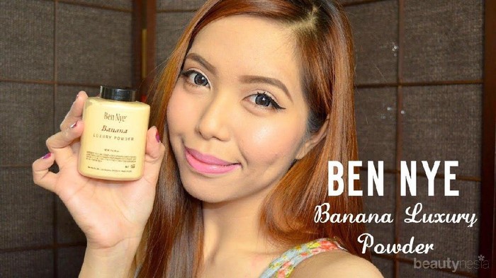 Ben Nye Banana Luxury Powder, Bedak Tabur Ajaib yang Perlu Ada di Makeup Pouch Kamu!