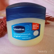 [FORUM] Seberapa ampuh Vaseline Petroleum Jelly buat nebelin alis?