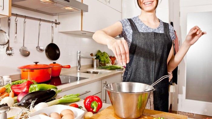 [FORUM] Kalau lagi mau makan enak, kamu prefer masak sendiri atau beli? Share dong..