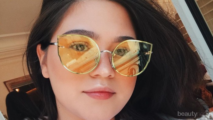 Trend Colorful Sunglasses untuk Style Liburan yang Kekinian