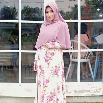 img-title Modis Banget, Ini Hijab Syar'i Motif yang Sedang Populer di Kalangan Hijabers!