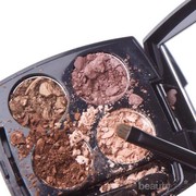 [FORUM] Perbaikin Makeup yang Pecah Pakai Setrika