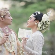 [FORUM] Menikah dengan bantuan biaya dari orangtua 100% menurut kamu gimana??