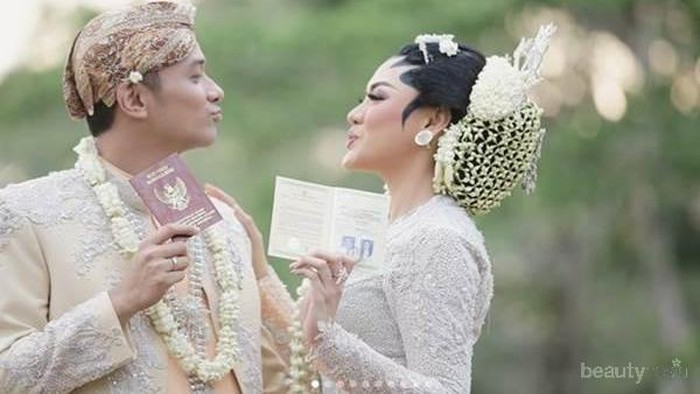 [FORUM] Menikah dengan bantuan biaya dari orangtua 100% menurut kamu gimana??