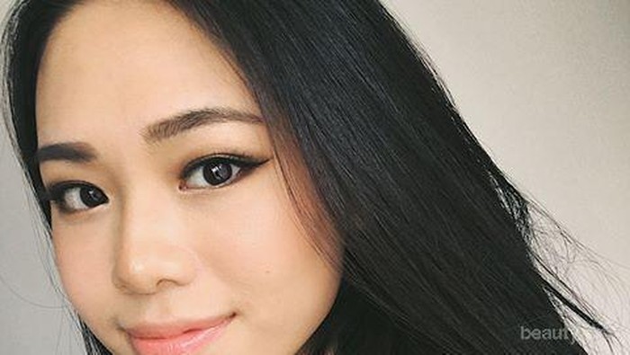 Terlihat Soft dan Natural, Intip Tampilan Makeup dengan Wardah ala 3 Beauty Vlogger Ini!