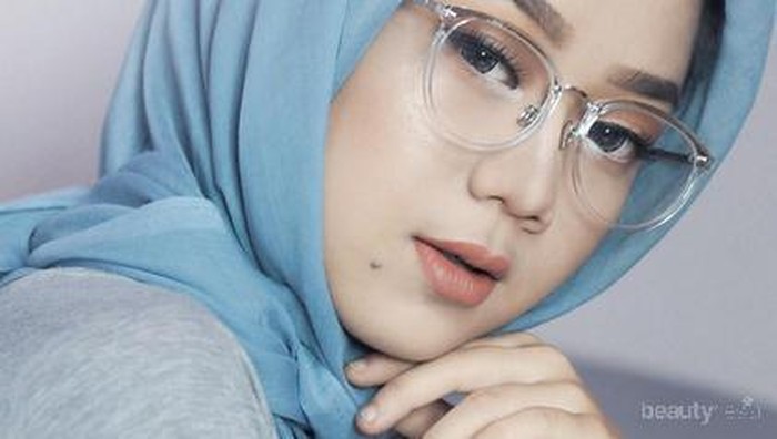 Tips Makeup Flawless Sehari Hari Ala Beauty Vlogger Cheryl Raissa Dengan Produk Silkygirl Dan Dan