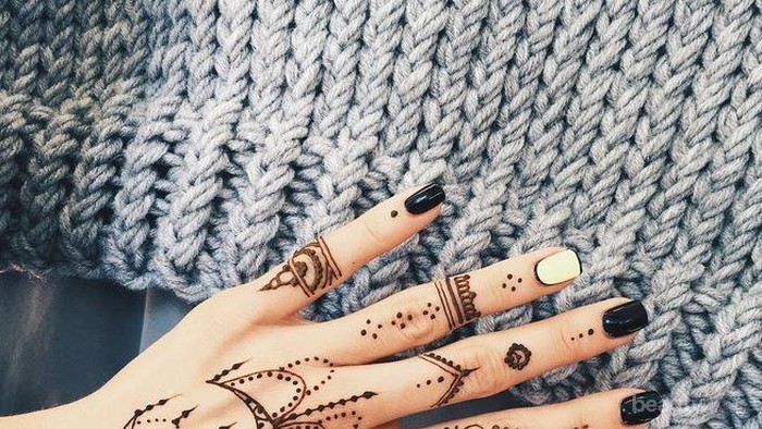 [FORUM] Lebih Suka Pakai Kutek atau Henna?