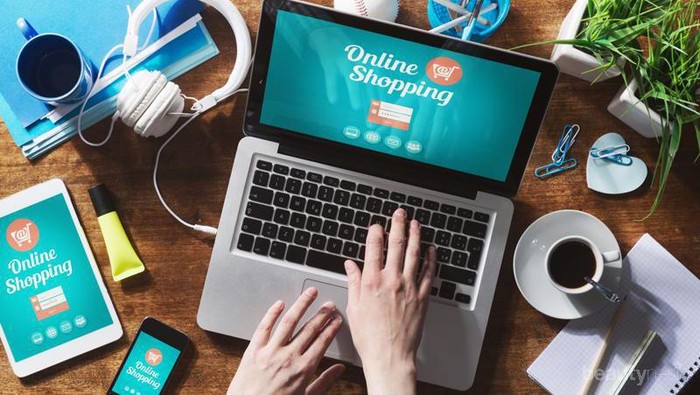 [FORUM] Kenapa jaman sekarang wanita lebih suka belanja baju di online ya?