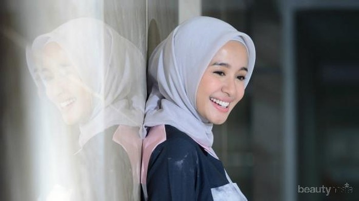[FORUM] Gimana cara pakai hijab biar bagian atasnya ga ada bekas lipatannya?