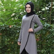 [FORUM] Selain Hitam, Warna Apa yang Cocok Buat Mix and Match Tunik Warna Abu-Abu?