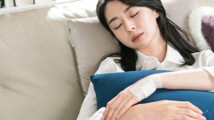 [FORUM] Perlu Nggak sih Hapus Makeup Saat Tidur Siang?