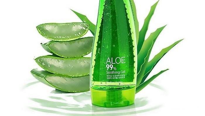 Kulit Merah Terbakar Matahari? Tenangkan Dengan Produk Aloe Vera Gel Ini!