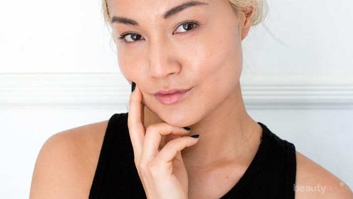 Ternyata, Ini Lho 4 Kebiasaan Buruk yang Bisa Membuat Pori-Pori Wajah Kamu Menjadi Besar!