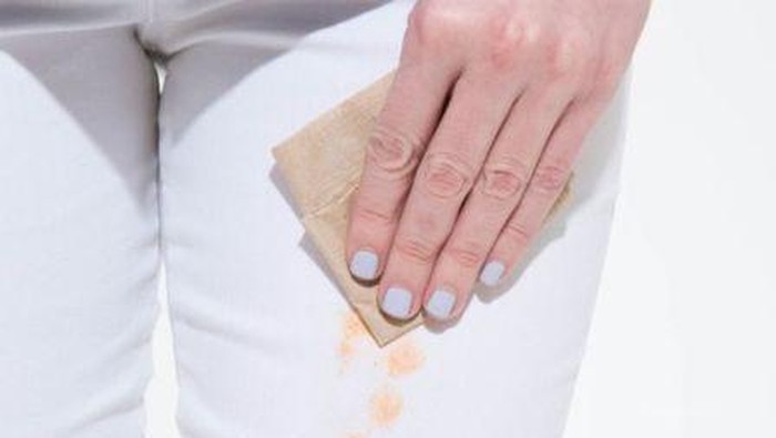 [FORUM] Cara bersihin noda di celana putih gimana yah?