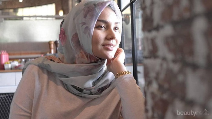 [FORUM] Mau bikin hijab yang diikat ke belakang tapi lehernya suka kelihatan hiks