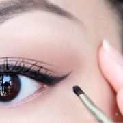 [FORUM] Mendingan Pen Eyeliner atau Eyeliner Cair?
