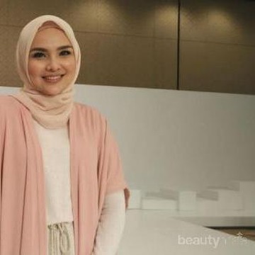 Wow, Manis dan Anggunnya Padu Padan Style Hijab Pastel Ala Ria Miranda Ini!