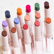 #NEWS Review Fenty Beauty Mattemoiselle Plush Lipstick, Lipstik dengan 14 Pilihan Warna Nyentrik