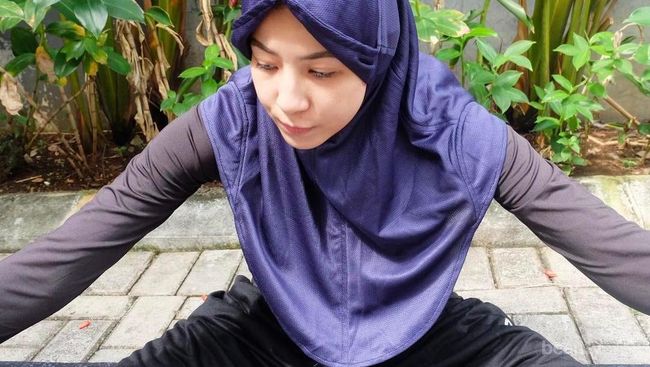 Nyaman Saat Berolahraga Pakaian  Olahraga  Muslimah  Ini 