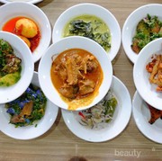 [FORUM] Di rumah kamu, menu makanan pagi, siang, malam beda-beda ngga?