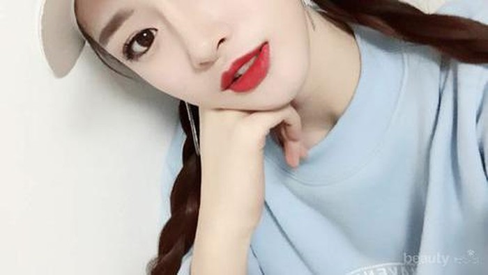 Sulit Mengaplikasikan Eyeliner Pada Mata Sipit? Lihat dulu Tutorial Berikut Ini!