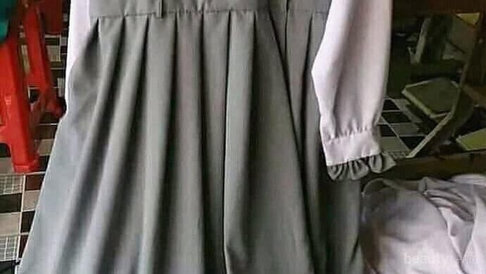 [FORUM] Setuju gak sih kalo baju sekolah perempuan dirubah jadi gamis?