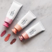 Inilah 5 Fun Facts Tentang Glossier Cloud Paint, Produk Blush On yang Super Low Maintenance!