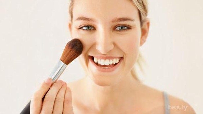 Inez Precious Powdery Cake, Menyamarkan Noda Hitam dan Mencerahkan Kulit Wajah