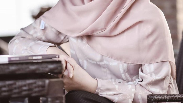 #FORUM Punya online shop hijab menguntungkan ga ya?