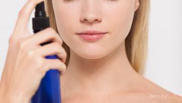 [FORUM] Siapa di sini yang selalu pakai setting spray setelah makeup? Ada pengaruhnya?