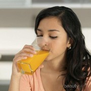 Ladies, Masihkah Kamu Percaya dengan 4 Mitos Tentang Makanan Sehat Ini?