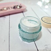 Review Benefit Total Moisture Facial Cream, Pelembab Super Fancy yang Efektif Atasi Kulit Kering!