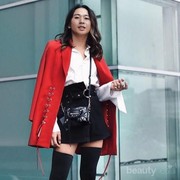 [FORUM] Kamu lebih pewe pakai outfit bertumpuk gitu atau simple aja?