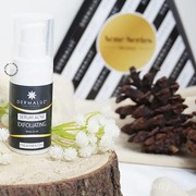 Dermaluz Serum Acne Exfoliating untuk Bebaskan Jerawat Tanpa Membuat Kulit Wajah Jadi Kering dan Berminyak!