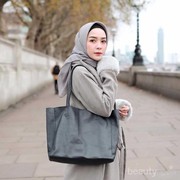 [FORUM] Bahan hijab yang bisa dipakai ke kampus apa ya?