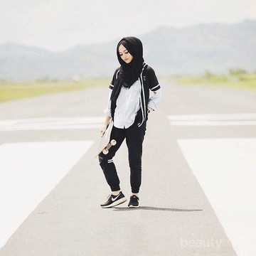 img-title Beginilah Cara Keren Maksimalkan Gaya dengan Celana Jogger!