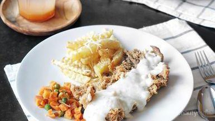 Jangan Ngaku Anak BINUS Kalau Belum Pernah Mencicip 6 Makanan Enak di Kemanggisan Ini!